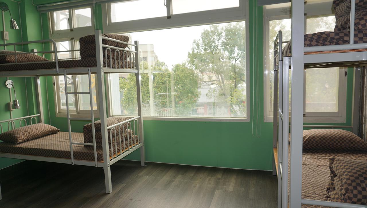 Lovely Bean Hostel Hualien Buitenkant foto